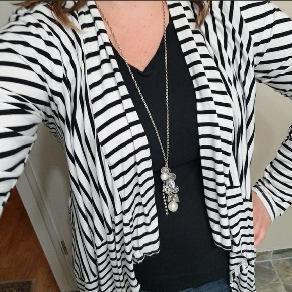 Calvin Klein asymmetrical open front Cardigan - Picture 2 of 6